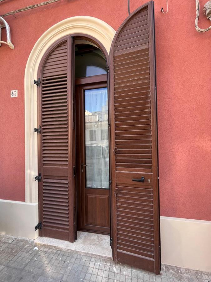 Honeyapartment Brindisi Bagian luar foto